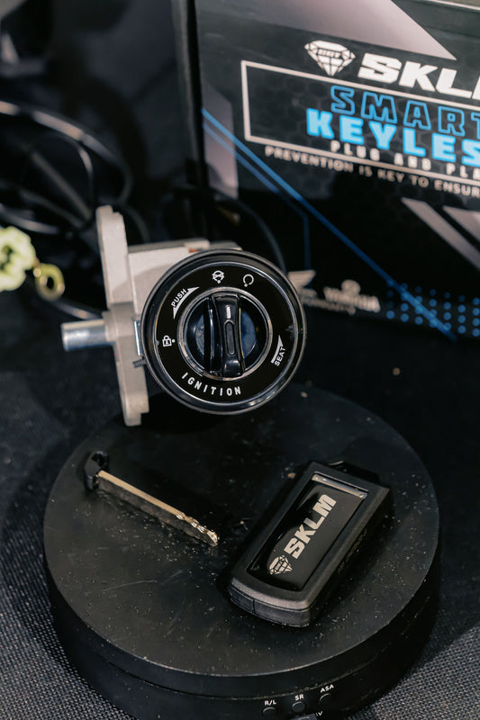 NMAX V1-SMART KEYLESS PLUG AND PLAY Retail